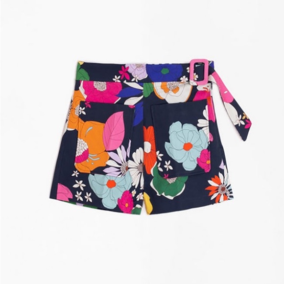 Vilagallo Gabardin Shorts size 36 - Picture 2 of 3